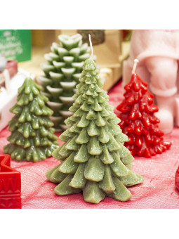 Albero brinato medio verde