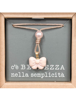 Collana con fiocco